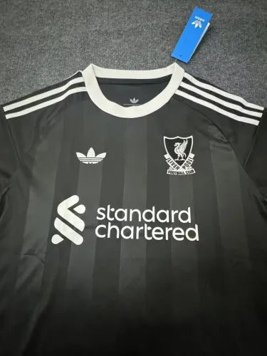 Liverpool Goalkeeper Man Jersey 25/26