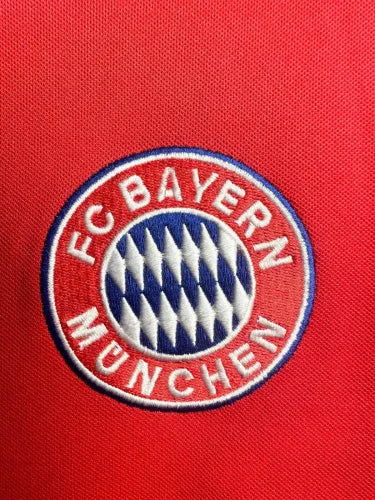 Bayern Munich Home Retro Jersey 2001/02